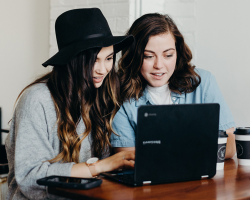 Customer support specialist